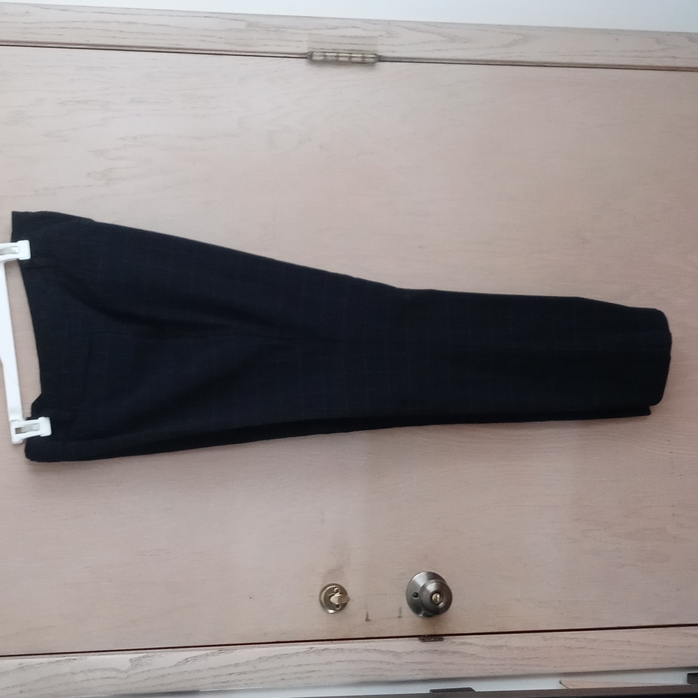 New York & Co 7th Ave Black windowpane check pants